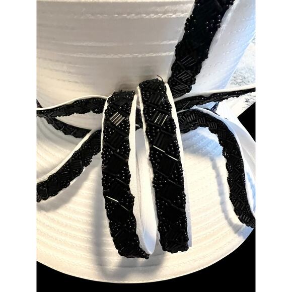 Rare Vintage Unique Kentucky Derby Church Brim Hat Clean White Beaded Black Bow - Picture 3 of 10